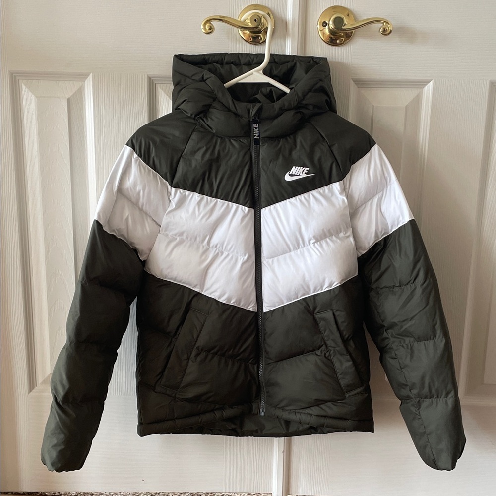 Nike Kids' Green and White Puffer Jacket